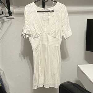 Gianni Bini Cream V-Neck Mini Dress